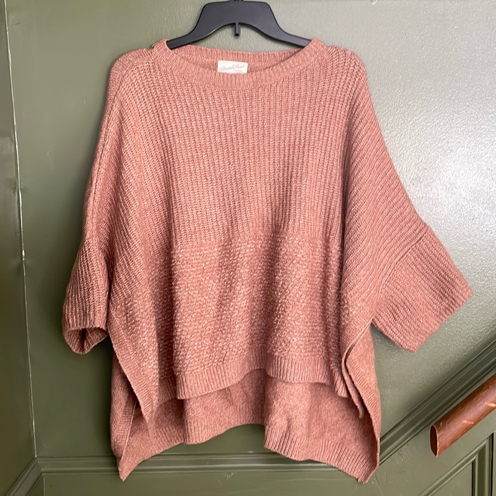 Universal Threads 3/4 sleeve sweater